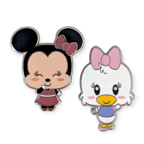Minnie Mouse and Daisy Duck Disney Pins: Cutie Best Friends - Picture 1 of 4